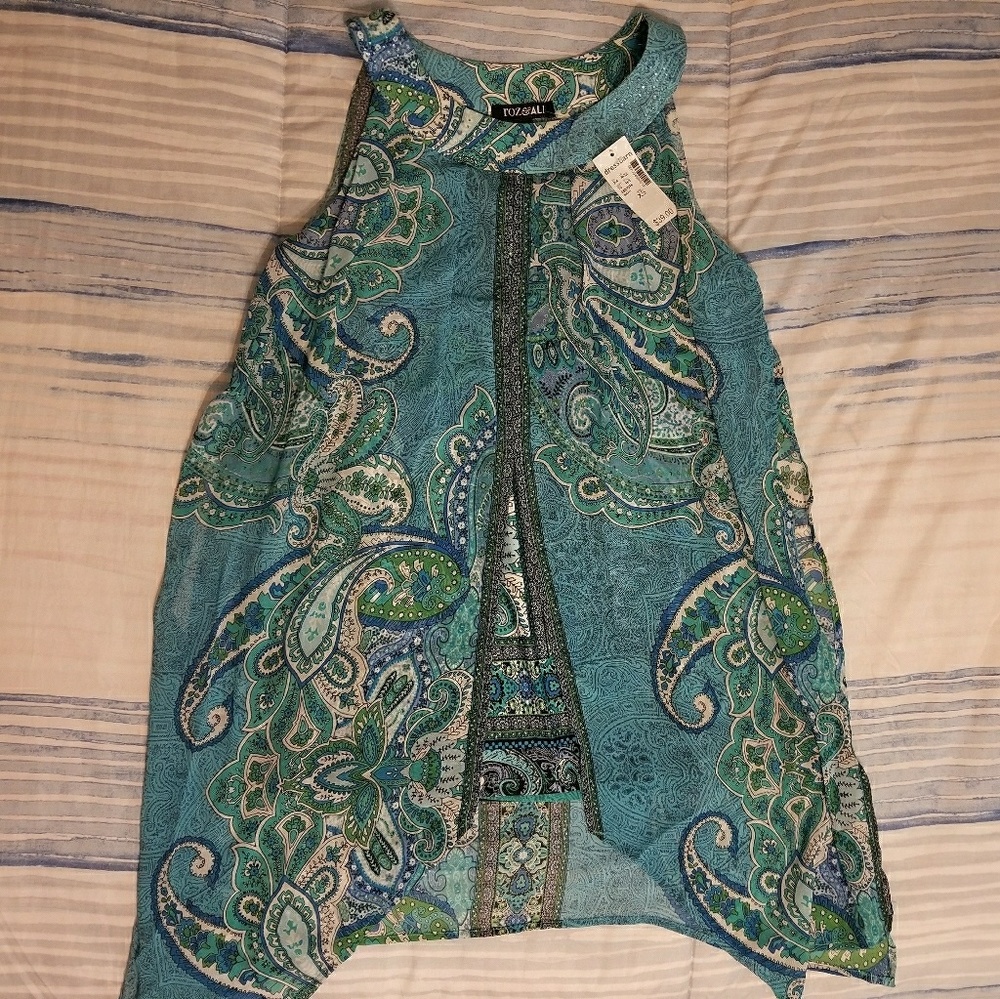Dress barn top